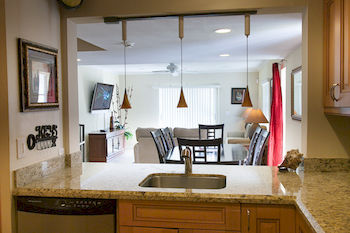 Colindale Apartments Williams Town ภายนอก รูปภาพ