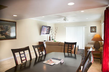 Colindale Apartments Williams Town ภายนอก รูปภาพ